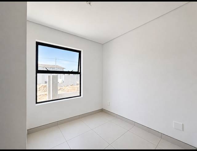 2 BEDROOM APARTMENT TO LET IN MILNERTON CENTRAL